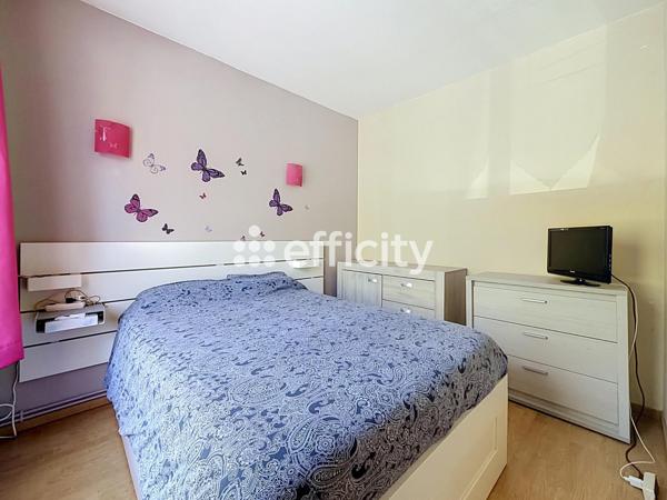 Maison
         4 pièces
        - 115 m² 269 000 € *