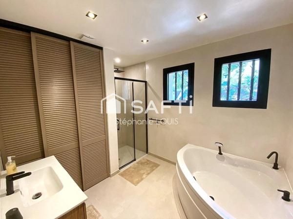 MAS EN PIERRE RENOVE - PRESTATIONS HAUT DE GAMME