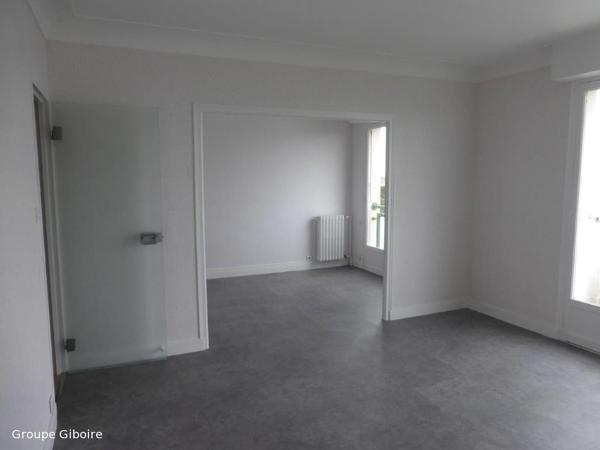 Appartement T4 à louer - 82 m² (réf : 548763)