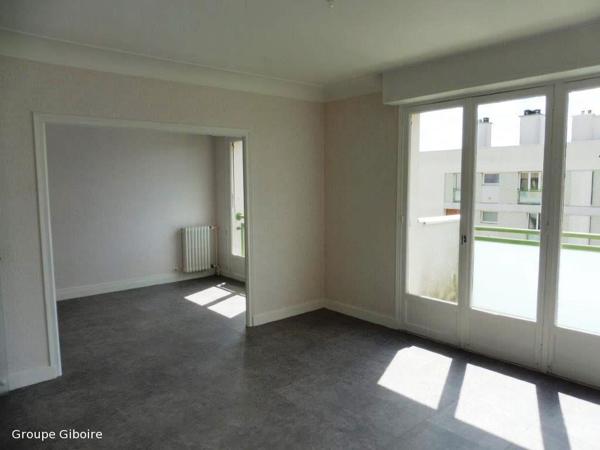 Appartement T4 à louer - 82 m² (réf : 548763)