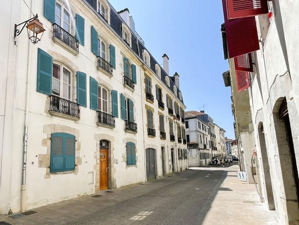 Bayonne - Bel immeuble de rapport , Bayonne 64100