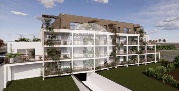 Vente                                                      Appartement
                        
                     3 pièces                      61 m2                     à Le Loroux-Bottereau