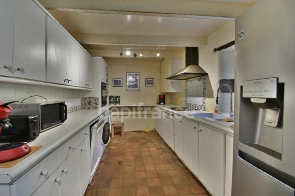 Maison en pierre de 4 chambres