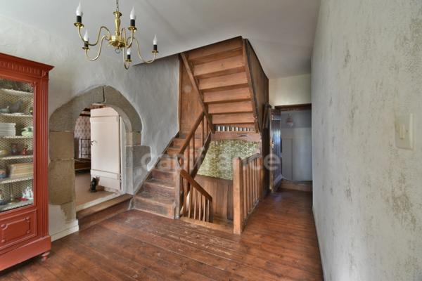 Maison en pierre de 4 chambres