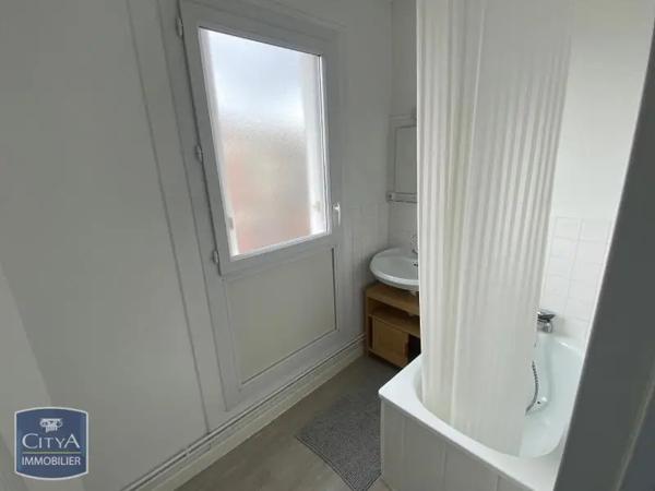Appartement à louer 1 pièce 50.65m² Agen (47000)