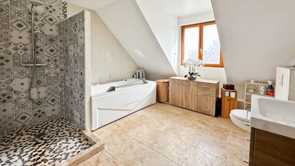 Maison individuelle 7 pièces 160 m²