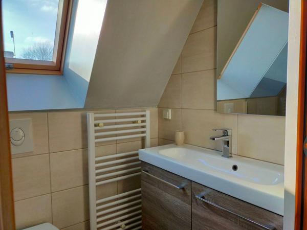 Propriete à vendre 12 pièces RIEC SUR BELON (29) Chaumières - 4 logements - Terrain de 5600m²