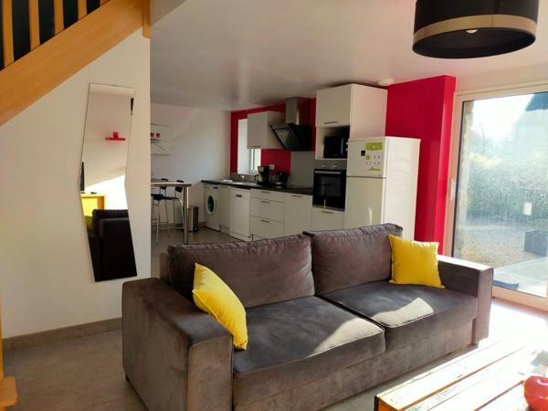 Propriete à vendre 12 pièces RIEC SUR BELON (29) Chaumières - 4 logements - Terrain de 5600m²