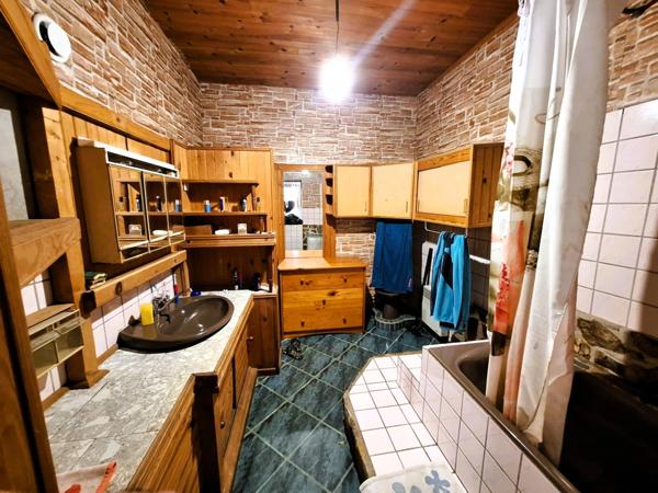 ⭐ Maison sans vis-à-vis – 219 m² – Terrain 1 861 m² – Sarragachies