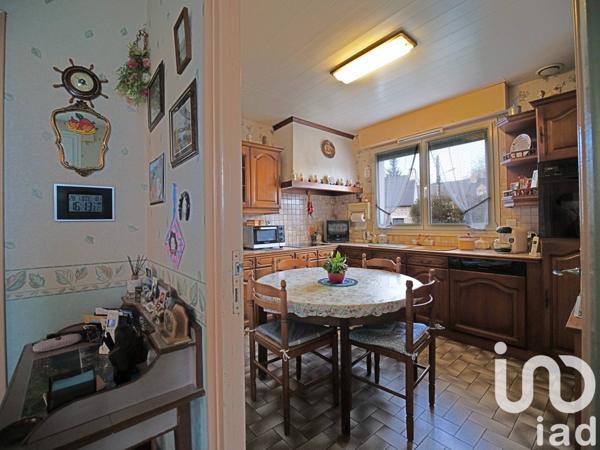 Maison 6 pièces de 135 m² à Quéven (56530)