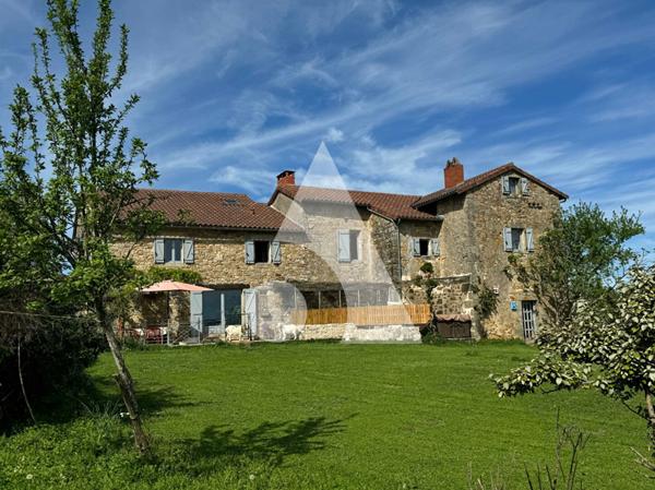 Maison 7 pièces 218 m2