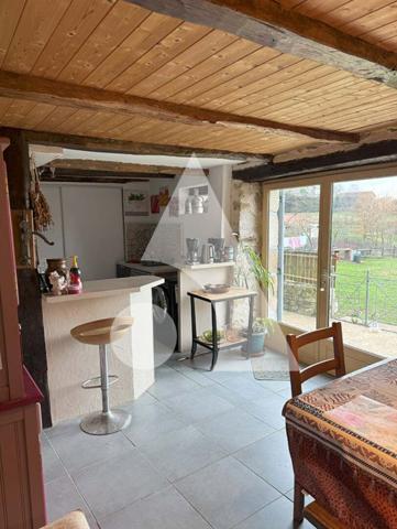Maison 7 pièces 218 m2