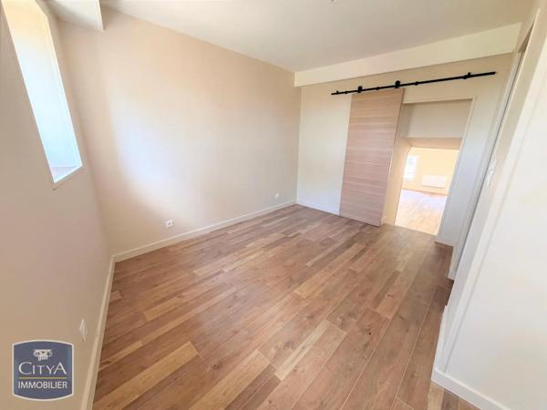 Appartement à louer 2 pièces 32.03m² Laon (02000)