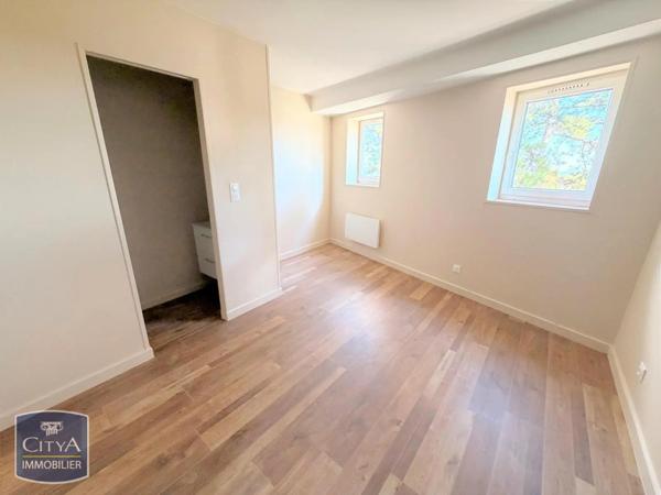 Appartement à louer 2 pièces 32.03m² Laon (02000)