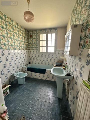 Maison à vendre à Vernantes dans le Maine-et-Loire (49390), ref : 49046/752