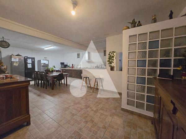 Maison 6 pièces 245 m2