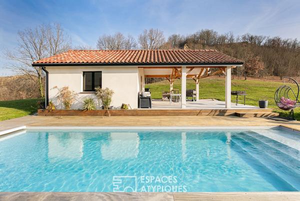 Contemporaine avec vue, piscine et parc boisé