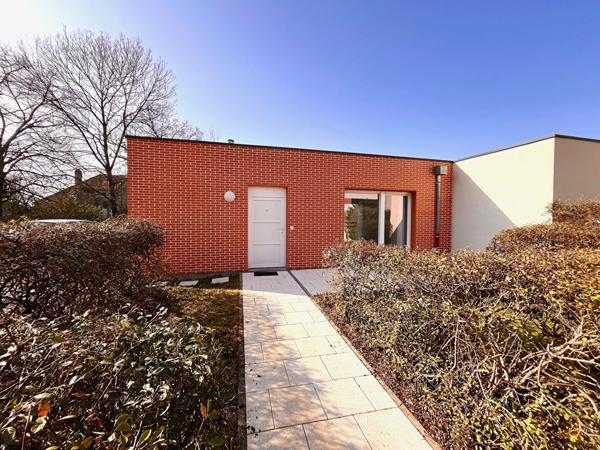 Metz Queuleu F2 avec jardin terrasse privative + parking