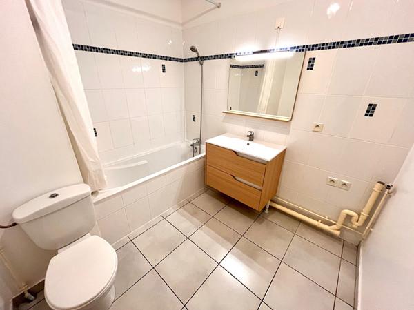 Metz Queuleu F2 avec jardin terrasse privative + parking