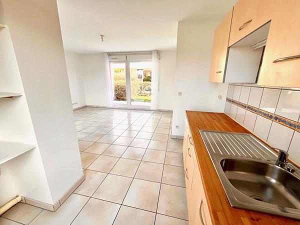 Metz Queuleu F2 avec jardin terrasse privative + parking