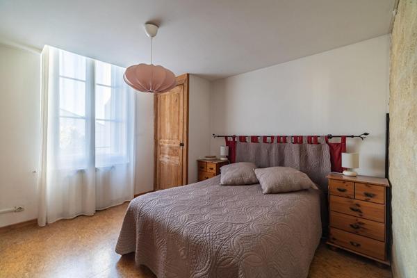 Maison Vigneronne réinventée à Celleneuve