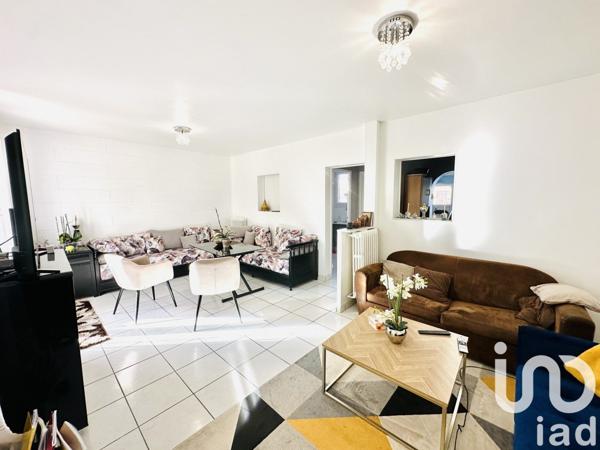 Maison 5 pièces de 90 m² à Mourenx (64150)