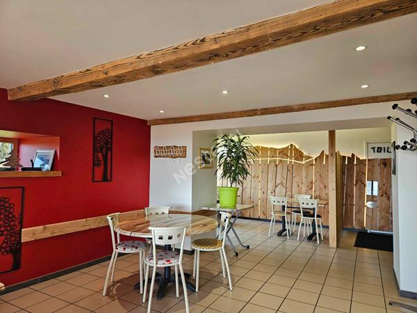 LES ESTABLES FOND DE COMMERCE RESTAURANT ET GITE D' ETAPE VENDU AVEC LES MURS