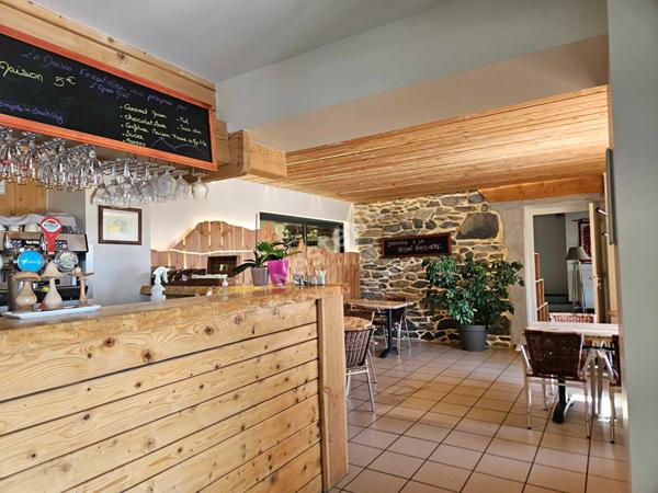 LES ESTABLES FOND DE COMMERCE RESTAURANT ET GITE D' ETAPE VENDU AVEC LES MURS