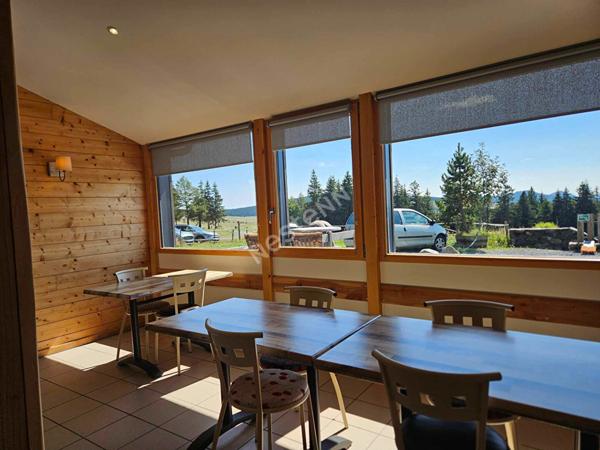 LES ESTABLES FOND DE COMMERCE RESTAURANT ET GITE D' ETAPE VENDU AVEC LES MURS