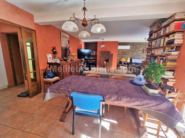 Villa T5 avec garage et piscine !