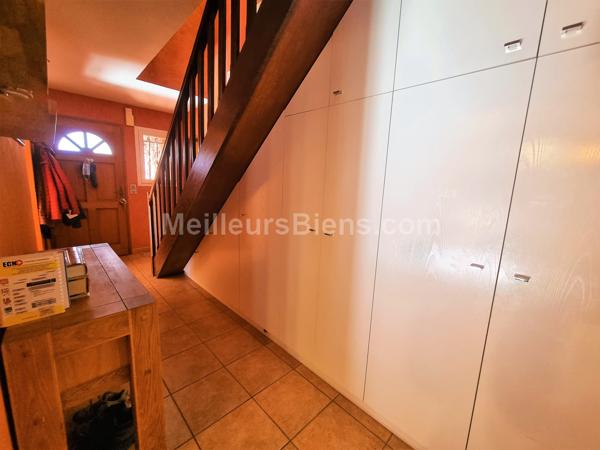 Villa T5 avec garage et piscine !