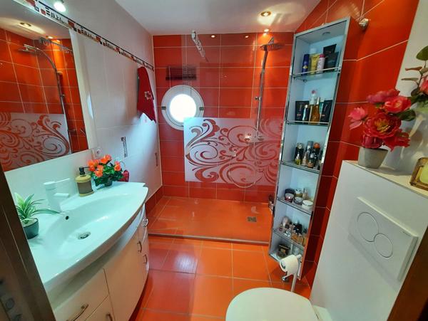 Maison 5 pièces 187.93 m2