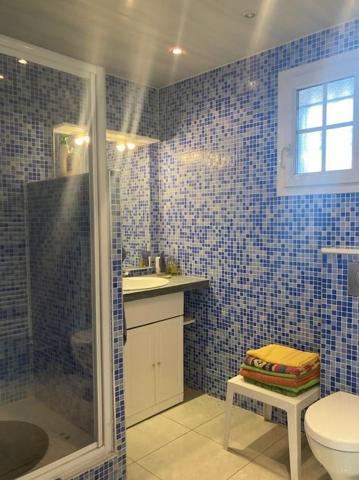 Maison 7 pièces 227 m2