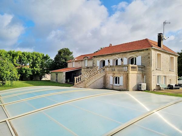 Belle propriété de 180 m2 sur 3700 m², Niort 79000
