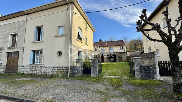 Deux Maisons sur un terrain de 800 m².