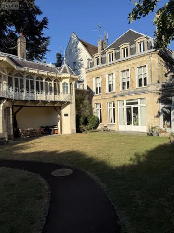 Achat - Maison Cambrai 59400 12 pièces 364 m 2 694 m 2