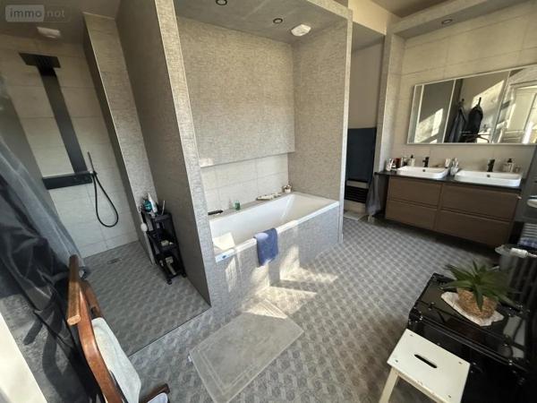 Achat - Maison Cambrai 59400 12 pièces 364 m 2 694 m 2