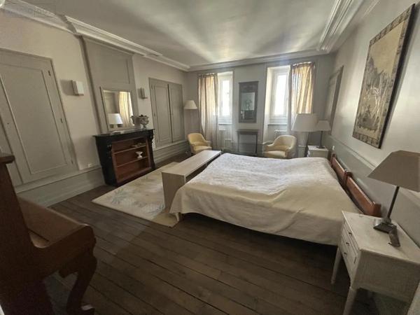 Achat - Maison Cambrai 59400 12 pièces 364 m 2 694 m 2