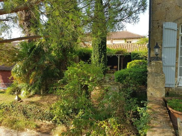 ELEGANTE MAISON DE VILLAGE AVEC VUES Mirande