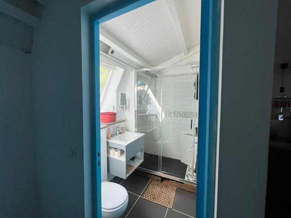 Appartement à louer 790 € CC LE GOSIER 1 pièce 25 m² DPE E