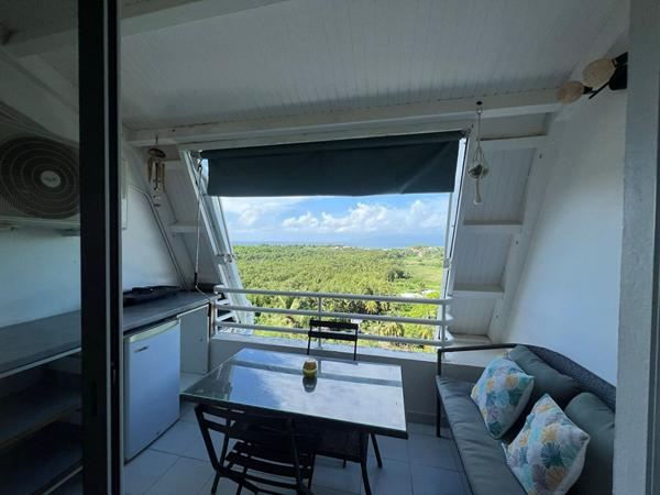 Appartement à louer 790 € CC LE GOSIER 1 pièce 25 m² DPE E