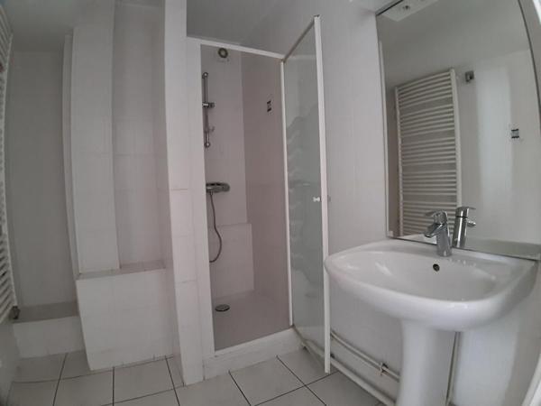 Location Appartement 75.98 m² - Saint-dié-des-vosges 88100