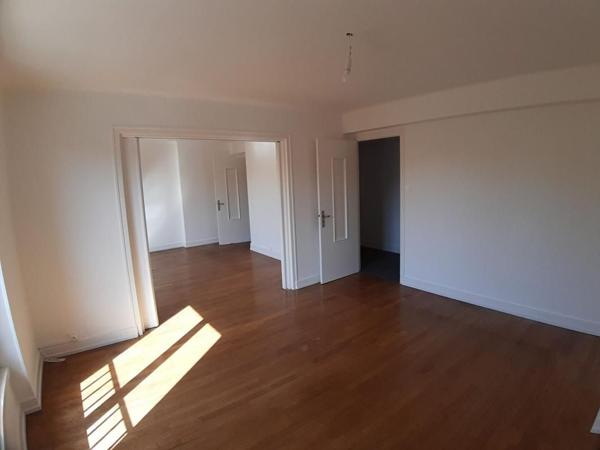Location Appartement 75.98 m² - Saint-dié-des-vosges 88100