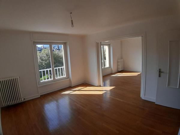 Location Appartement 75.98 m² - Saint-dié-des-vosges 88100