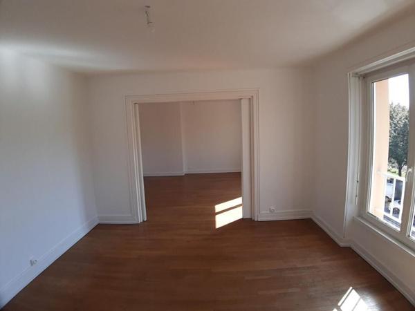 Location Appartement 75.98 m² - Saint-dié-des-vosges 88100