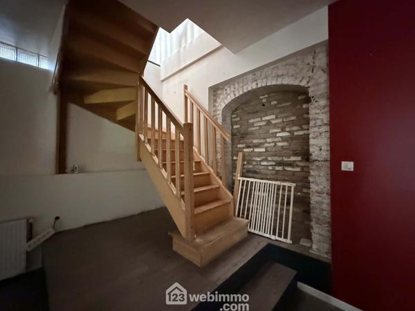 Maison 170 m² à Crécy-sur-Serre 02270