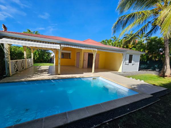 Charmante maison 3 ch. au Trezel avec piscine