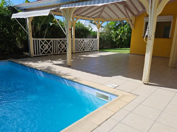 Charmante maison 3 ch. au Trezel avec piscine
