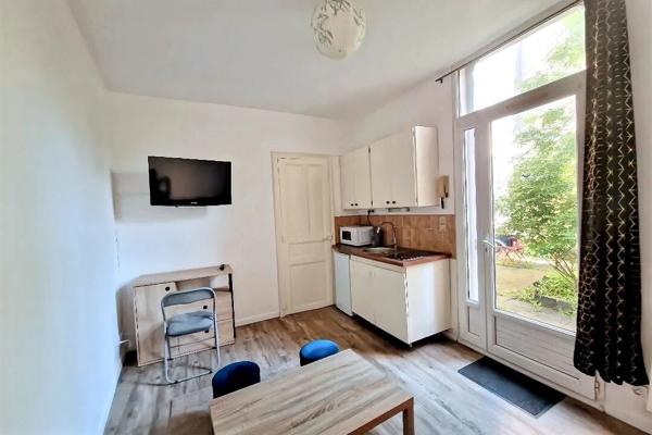 A vendre Studio place Lafayette , locataire en place