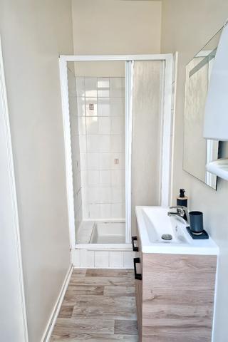 A vendre Studio place Lafayette , locataire en place